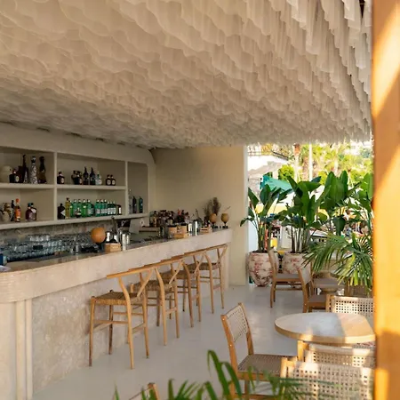 Yu Townhouse Ξενοδοχείο *